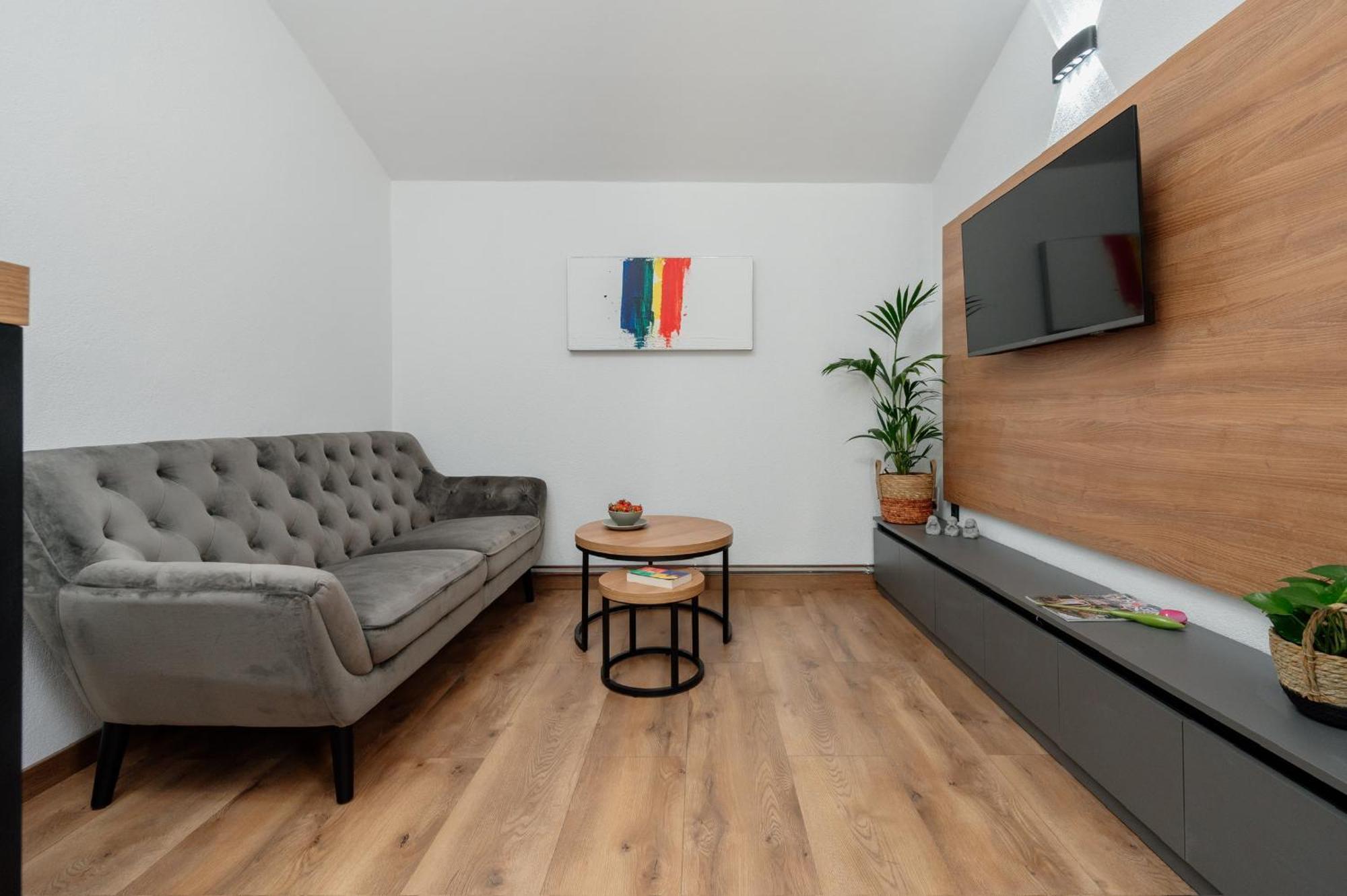טרוגיר Apartments Kudelik מראה חיצוני תמונה