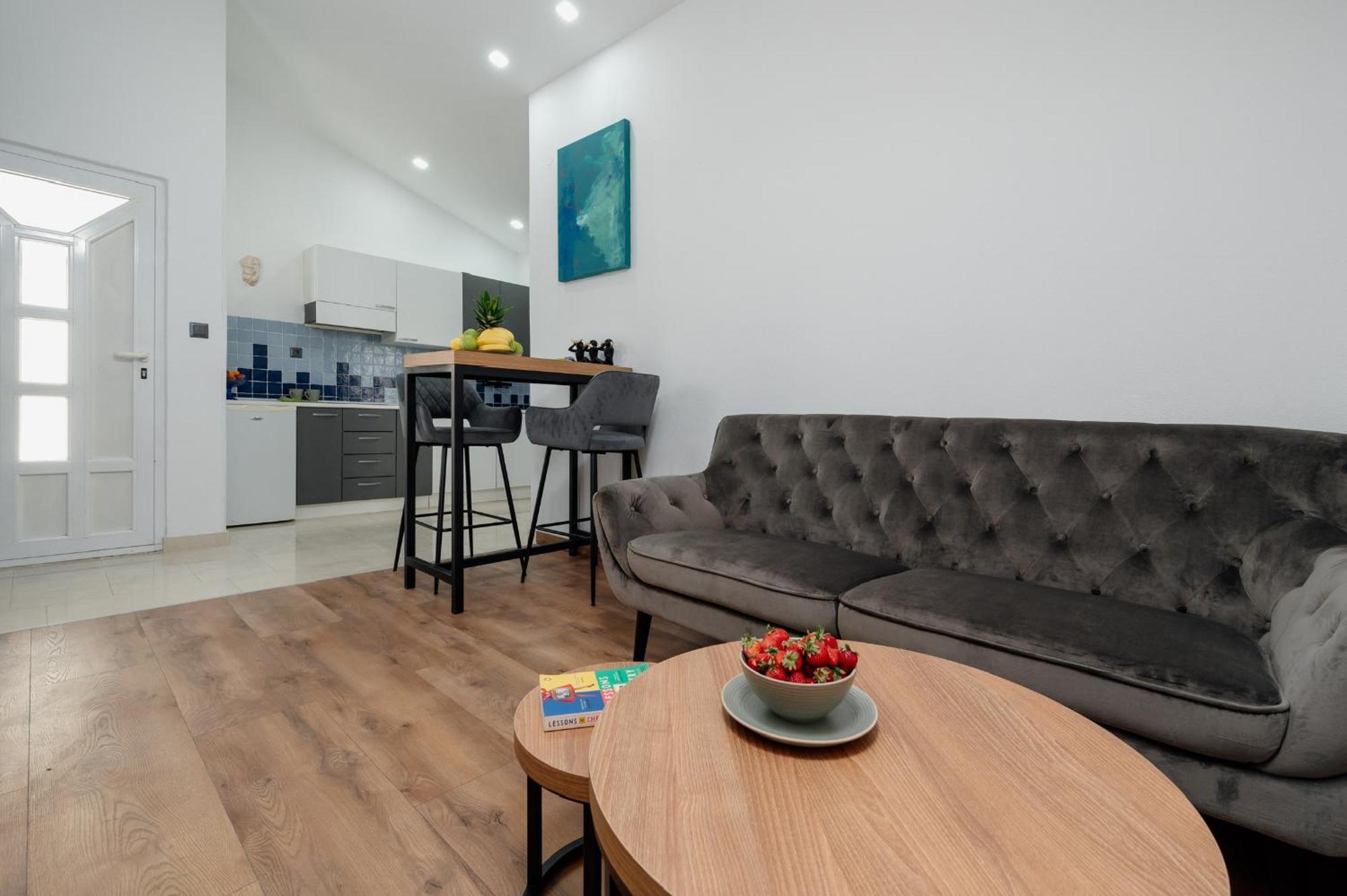 טרוגיר Apartments Kudelik מראה חיצוני תמונה